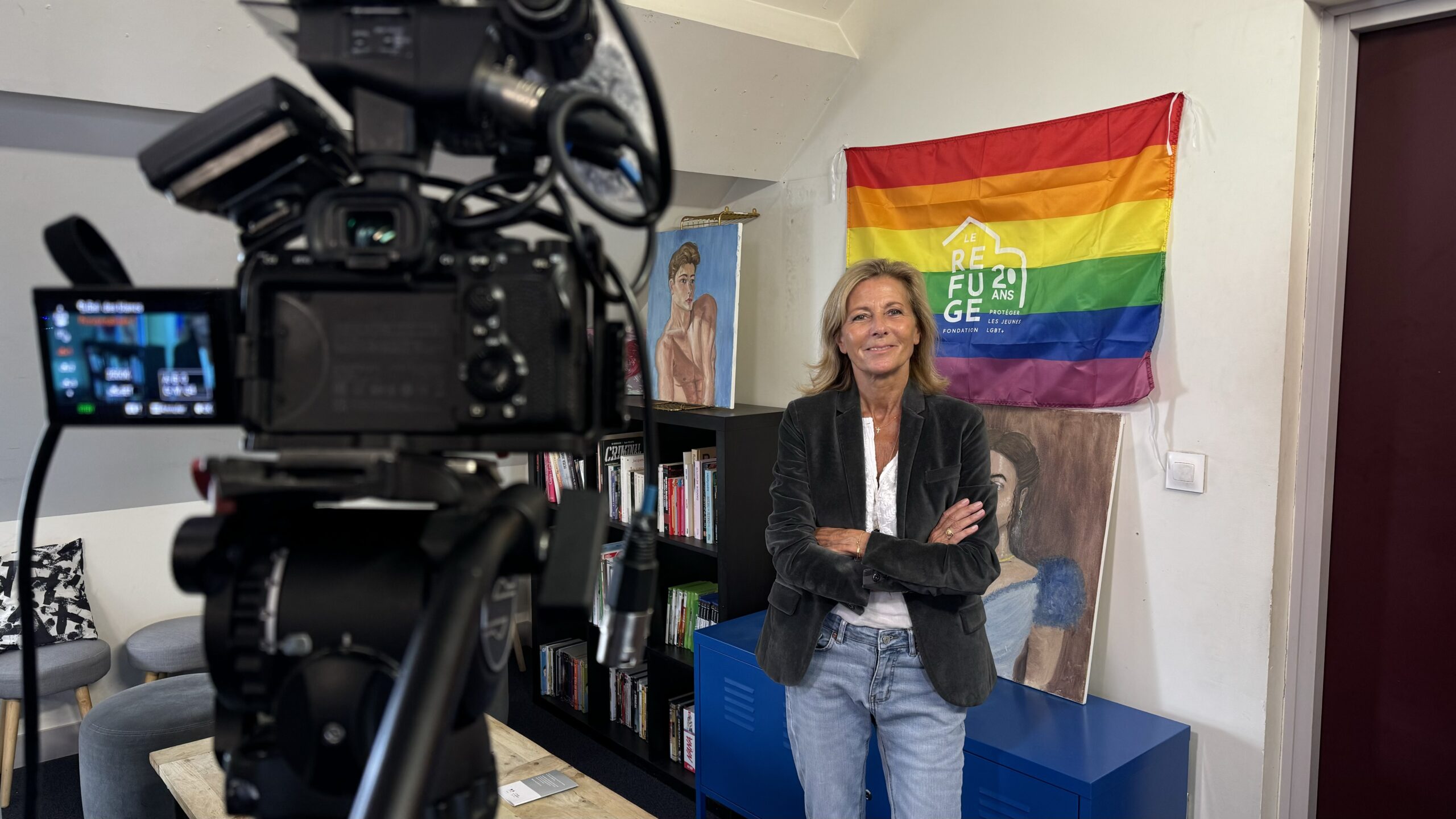 Claire Chazal pour la campagne de don 2024 de la Fondation Le Refuge.